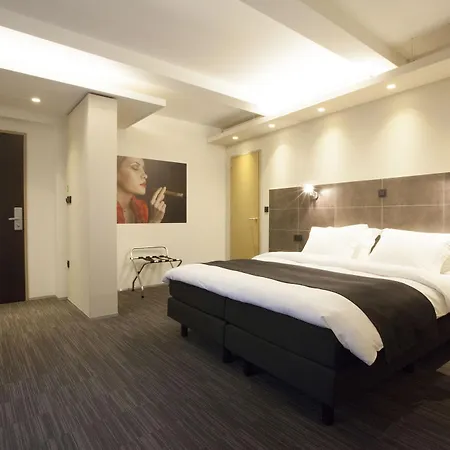 Ve Hotel 4*